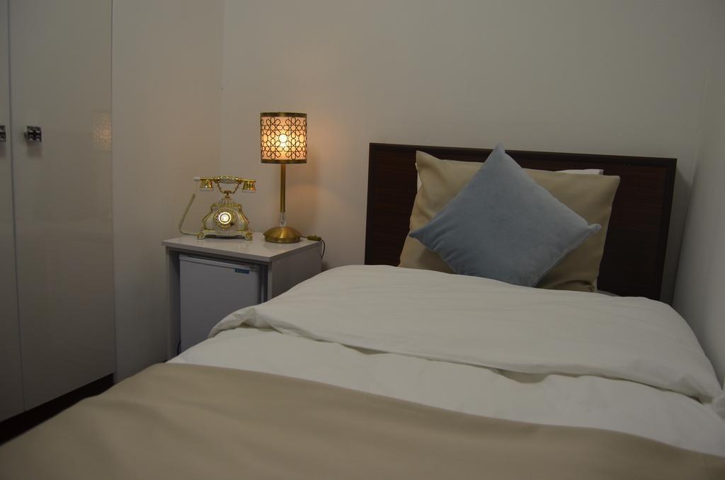 The Gala Palace Suits Kars Room photo